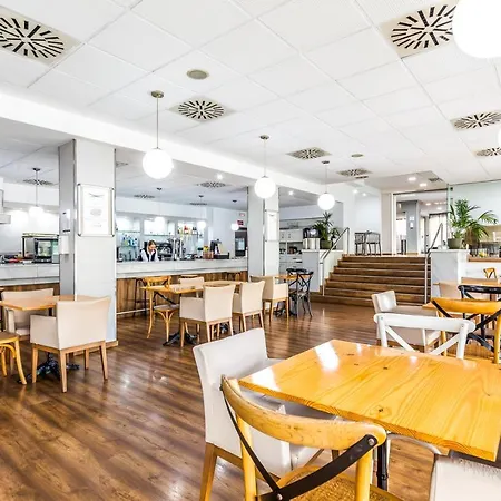 Hotel Sweet Renasa Valenza