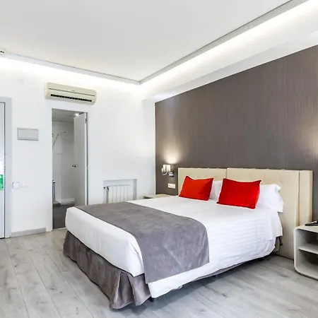 Hotel Sweet Renasa Valenza