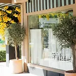 Hotel Sweet Renasa